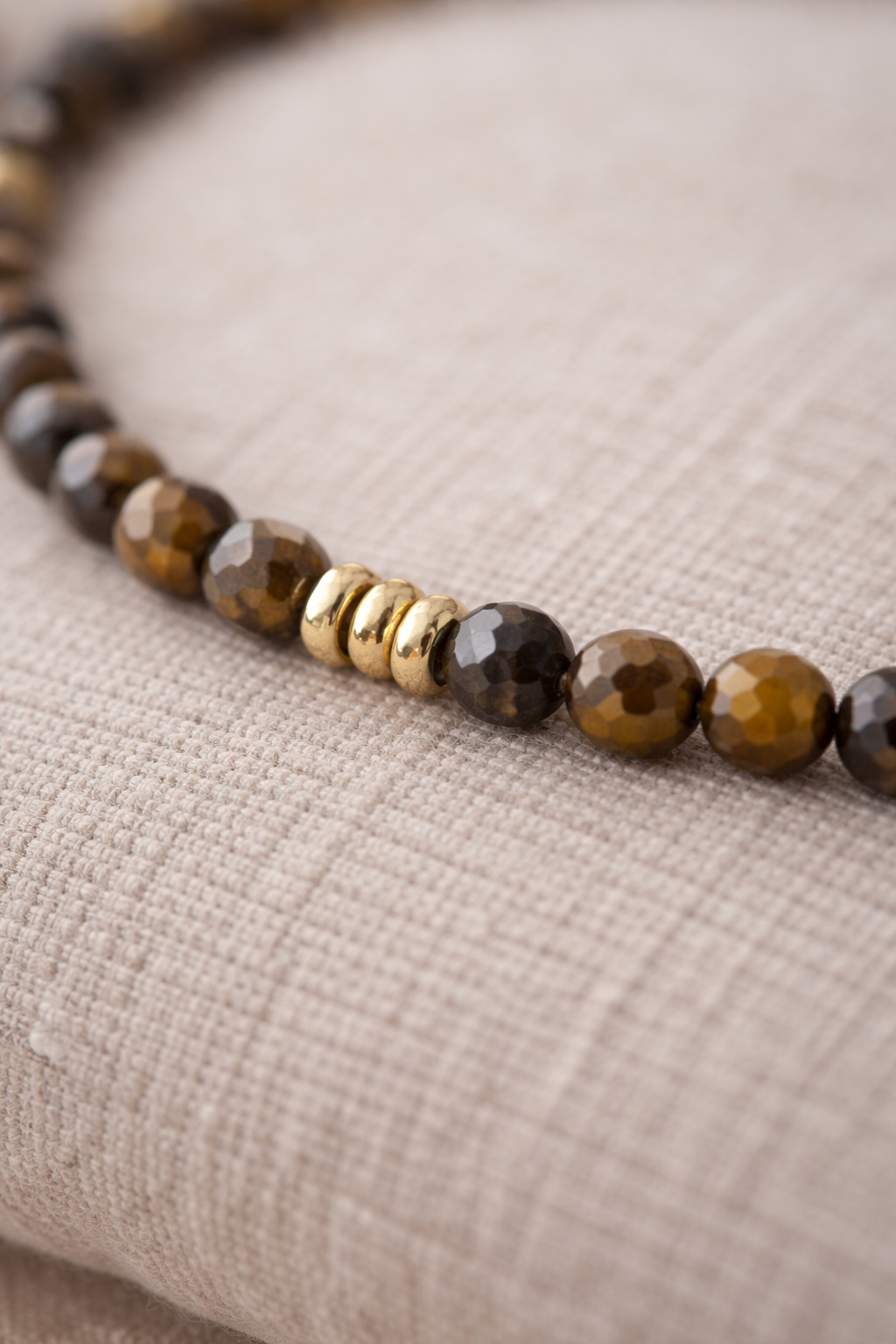 Bracelet Œil de Tigre –Perles facettées 3 mm Protection & Confiance