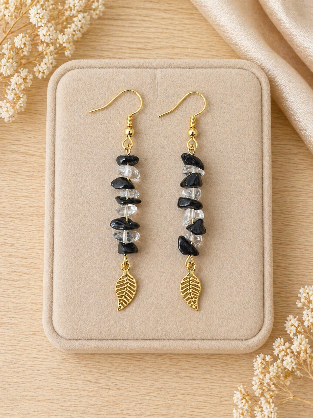 Boucles d’oreilles Protection & Lumière – Obsidienne, Cristal de Roche et feuille dorée