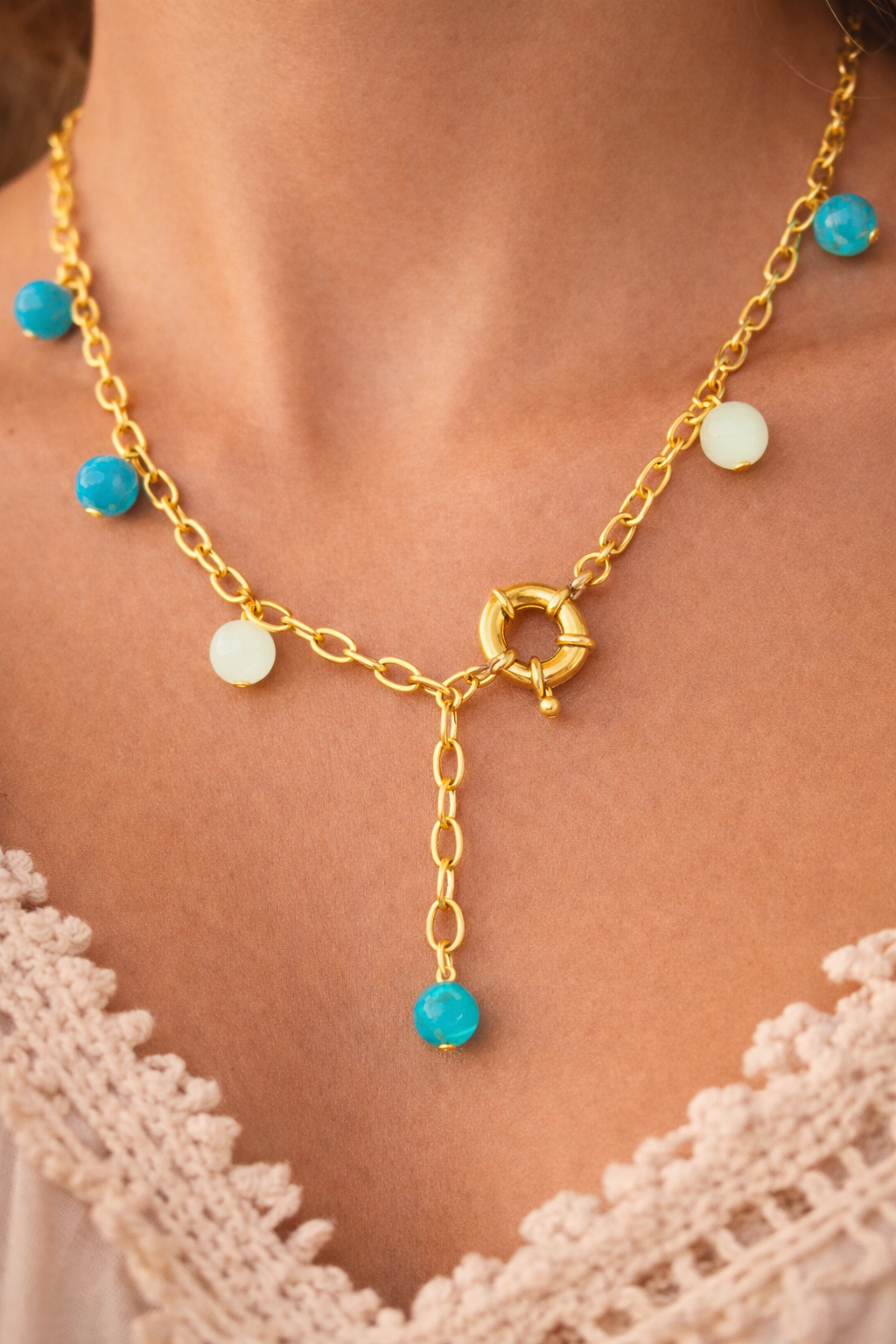 Collier pierres naturelles – Élégance & Éclat