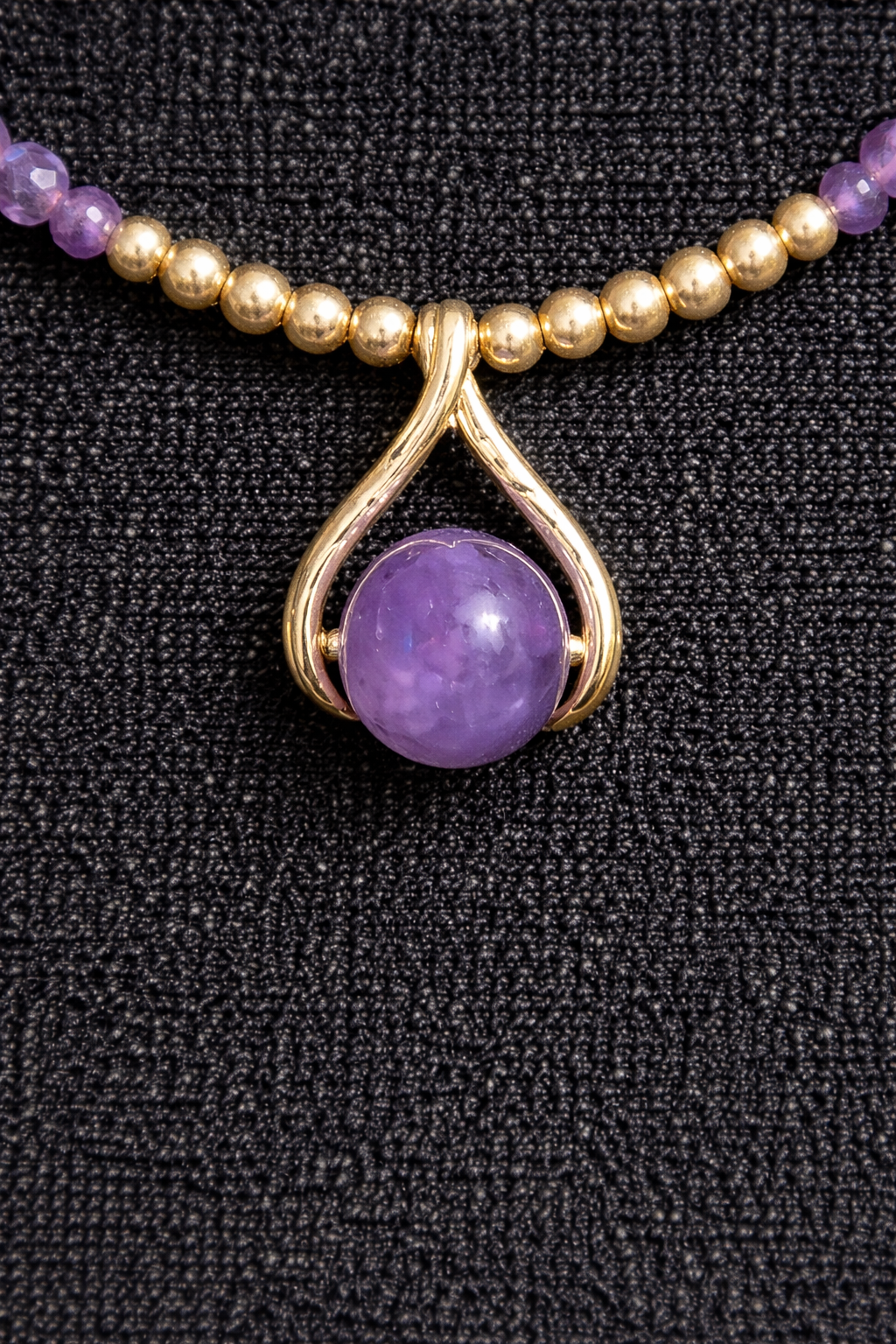 Collier Améthyste Fin – Élégance & Sérénit